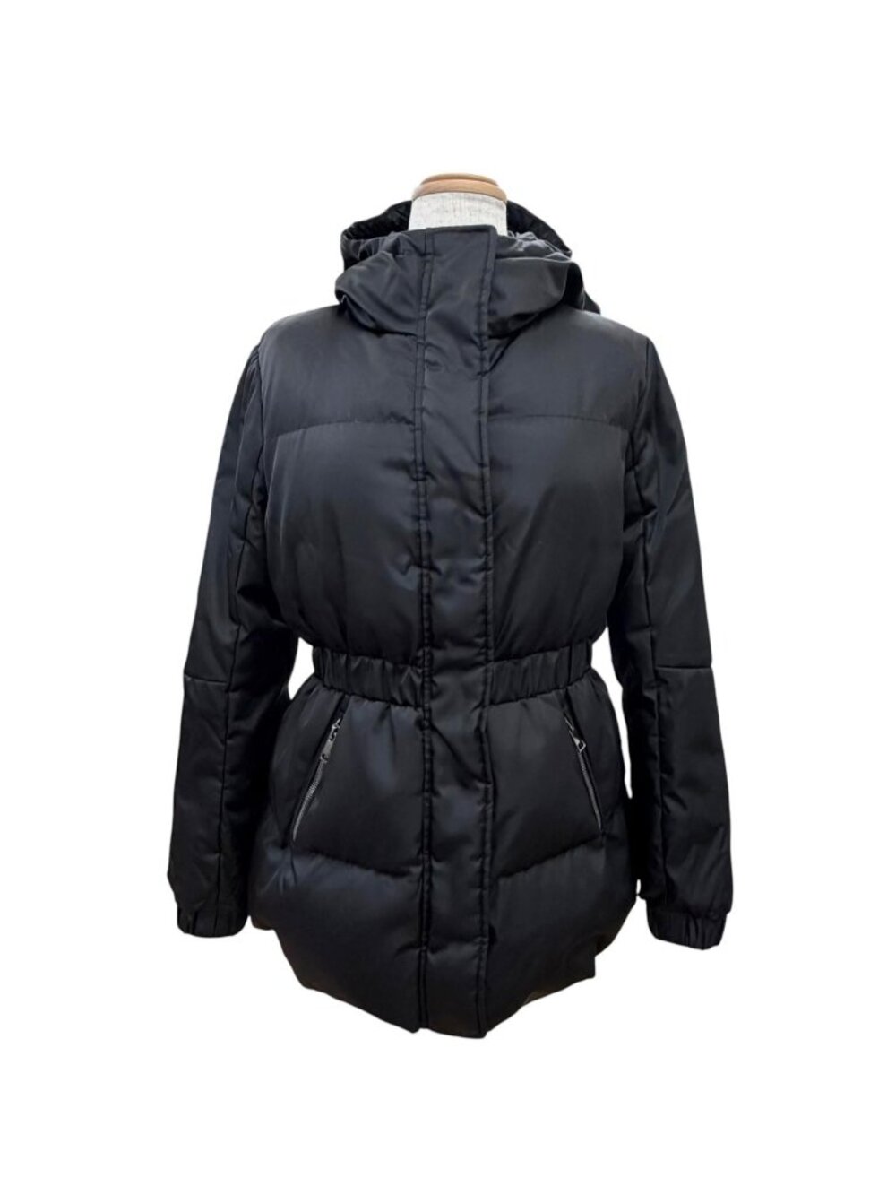 Moncler Fatsian Fasia Logo Patch Hooded Down Jacket Black